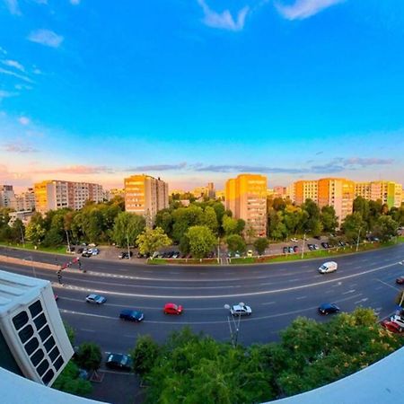 Modern 1 Bedroom Apartment In Bucharest Center! Ngoại thất bức ảnh